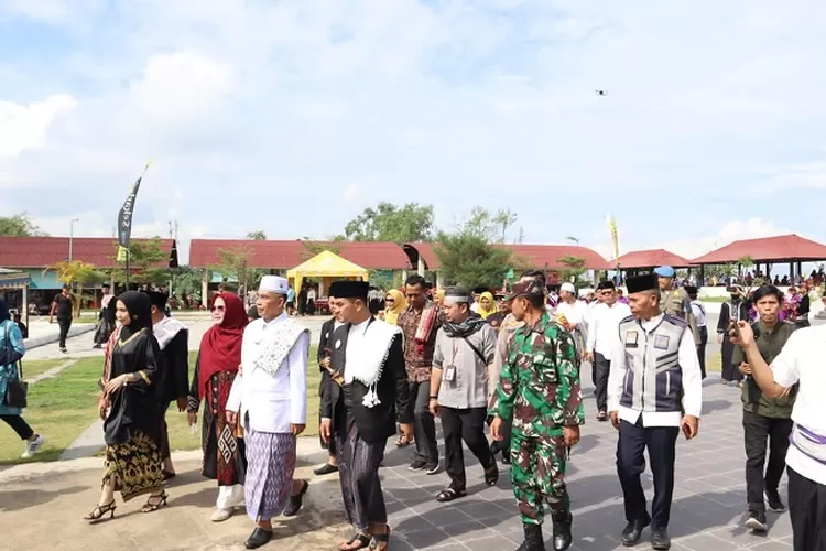 Sinergitas TNI Polri pada perayaan Lebaran Topat d NTB (Suara Karya/Istimewa)