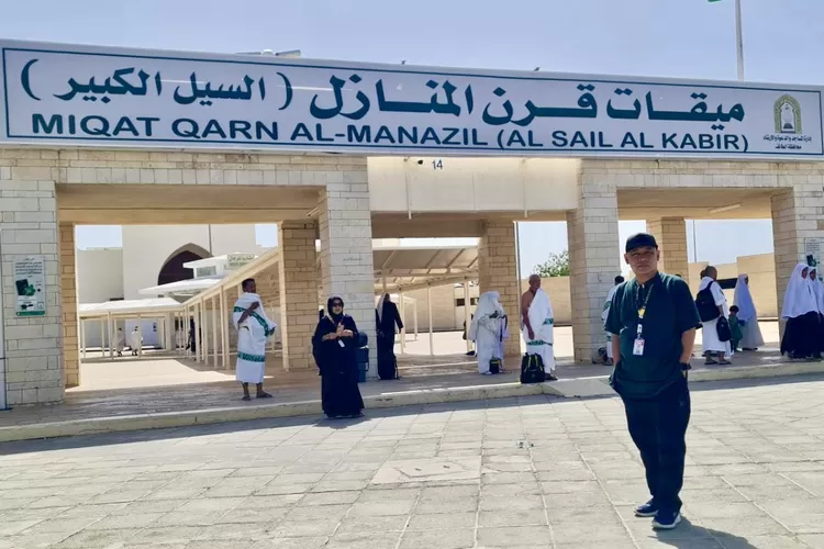  Sekretaris Majelis Penasehat Pimpinan Pusat Persatuan Islam Prof. Dadan Wildan Anas ketia berada di kota Qornul Manazil - Foto: Dokumen Pribadi 