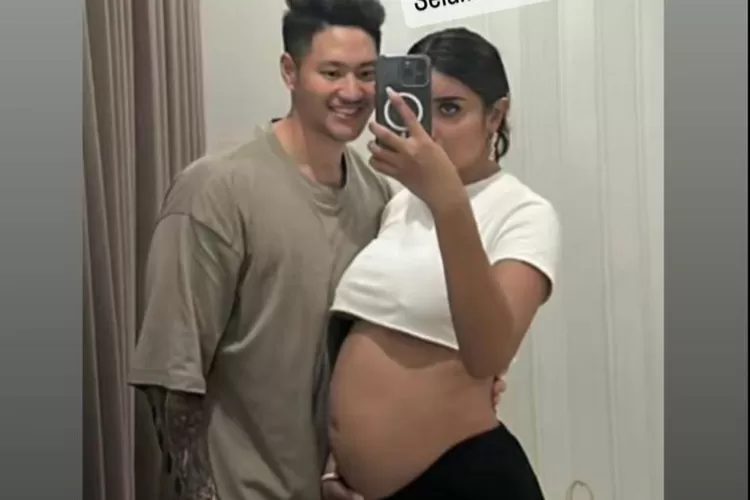 Milen Cyrus Diduga Hamil (Tangkap Layar)