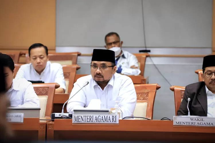 Menag Yaqut Imbau ASN Kemenag Jaga Netralitas di Pilpres 2024: Tidak Perlu Ikut-ikutan! (Kemenag)