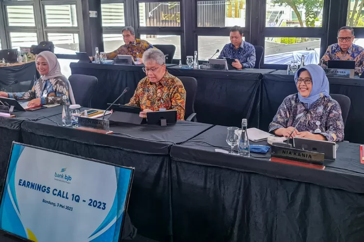 Bank bjb sukses meneruskan inovasi dan prestasi (bjb)