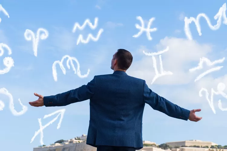 Ilustrasi. Tiga zodiak yang terlahir dengan keberuntungan tinggi