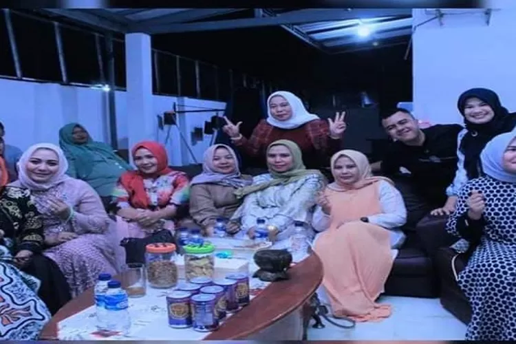 TP PKK Labuhanbatu Halal Bi Halal Bersama Seluruh Pengurus TP PKK (Reaalitasonine/RS)