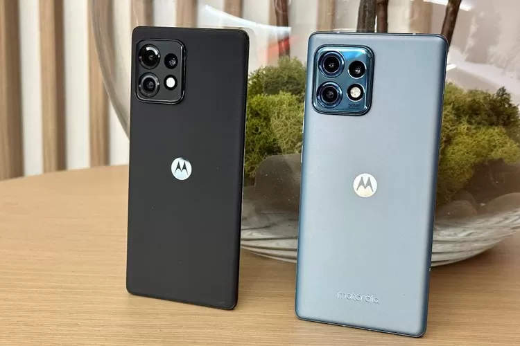Motorola Edge Plus 2023 SI HP Terbaru Saingan iPhone 14 Pro Max