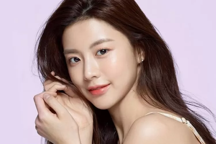 Bocoran Teknik Makeup Douyin (Beauty Haul)