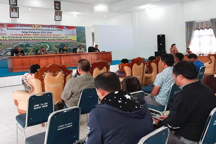 Sosialisasi PPDB di Aula Hutamas Dolok Sanggul  (Realitasonline/Dok)