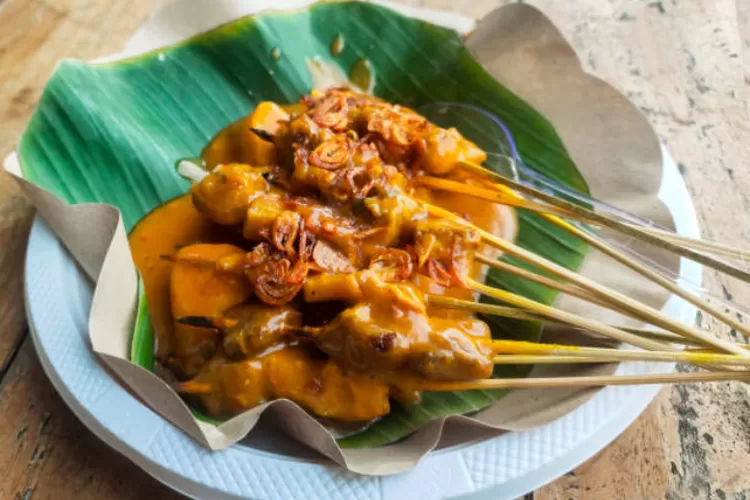 Resep Sate Padang Asli Khas Minang (iStock Photo)