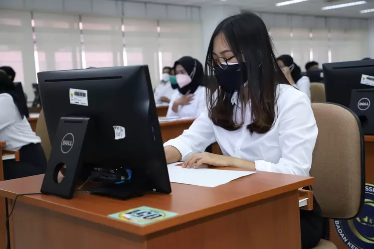 4 instansi pemerintahan yang buka formasi untuk lulusan SMA sederajat. (Menpan.go.id)