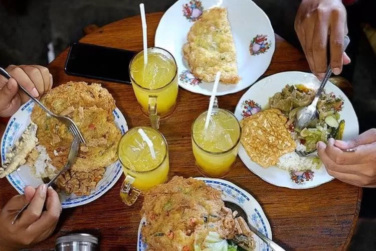 Kopi Klotok (Instagram @jogjaku)