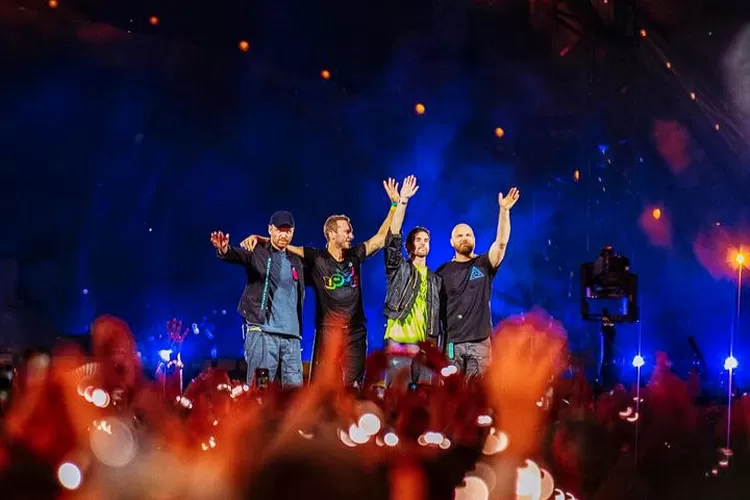 Band Coldplay (instagram @coldplay)