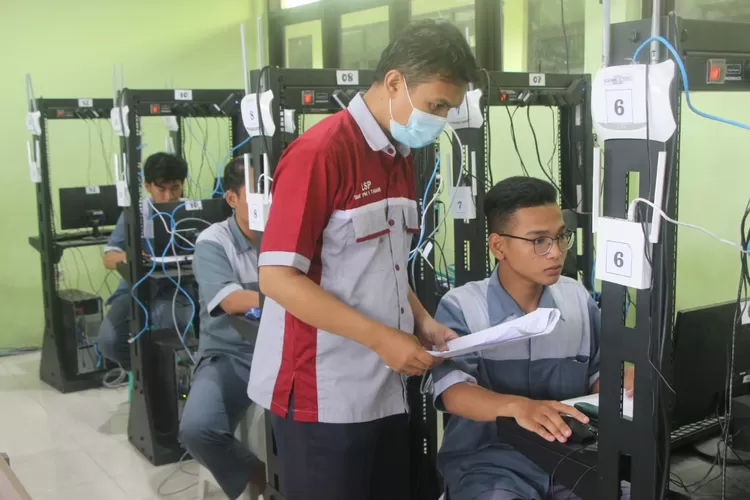 Uji SLP SMK YPM 1 Taman Sidoarjo (Anas/Klikaktual.com)