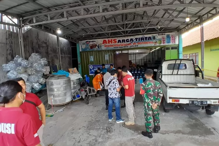 Lokasi pembunuhan mayat dicor semen di Tembalang Semarang. Polisi buru pelaku pembunuhan.  (Ayosemarang.com/ Audrian Firhannusa))