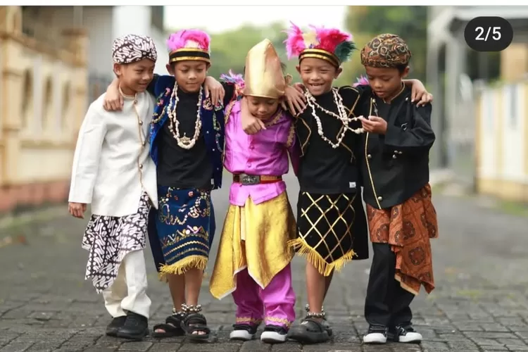 Aurel-Atta Halilintar unggah bakal dapat momongin lagi, dikasih nama bayi cowok dan didoain kembar 6 (tangkapan layar instagram @habibie.ahmad.akbar)