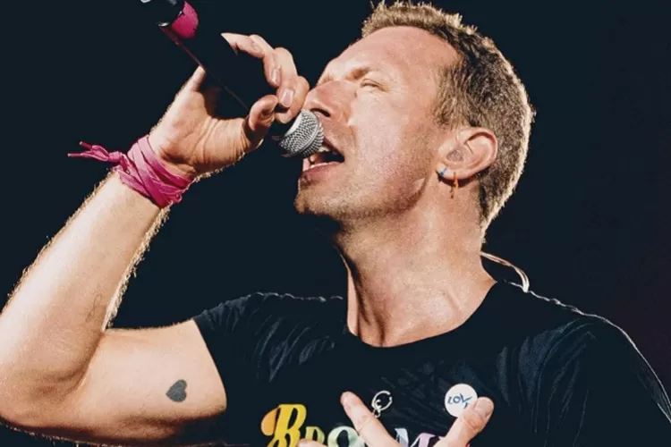 Chris Martin adalah vokalis dari Coldplay