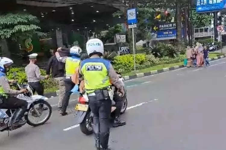 Aksi Copet di Kota Bogor Dalam Angkot Digagalkan Polisi