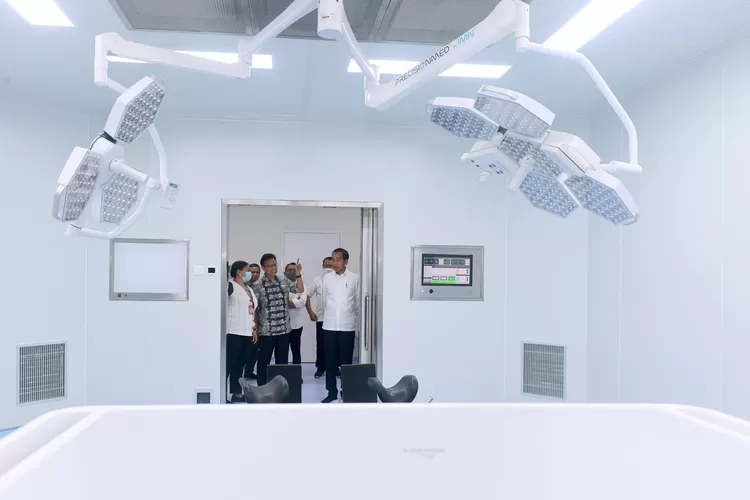 Presiden Jokowi Tinjau RSUD Komodo 