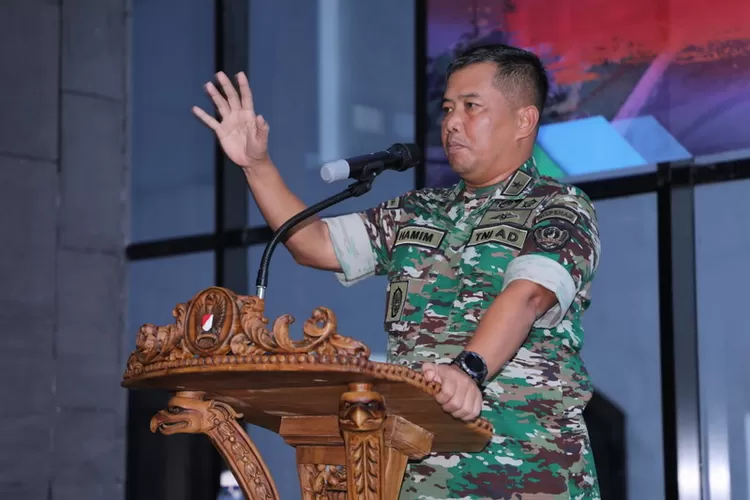 Kepala Dinas Penerangan TNI Angkatan Darat (Kadispenad) Brigjen TNI Hamim Tohari, M.A. (Foto: Dispenad)