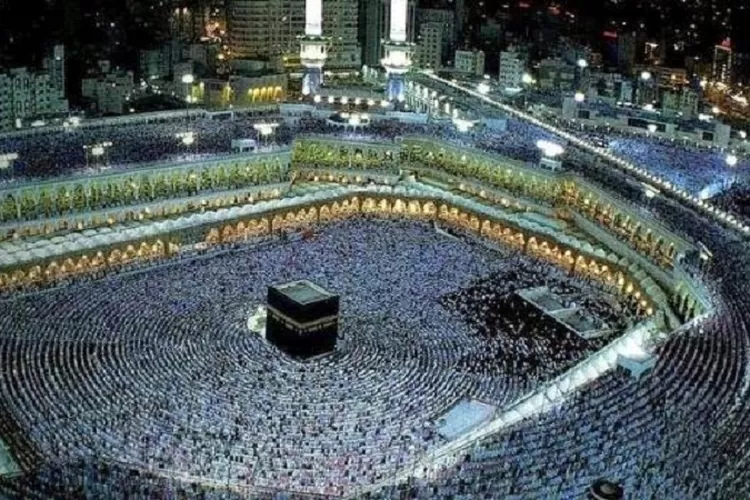 Ilustrasi Masjidil Haram lokasi pelaksanaan Umroh jamaah yang diberangkatkan seorang sultan asal bekasi