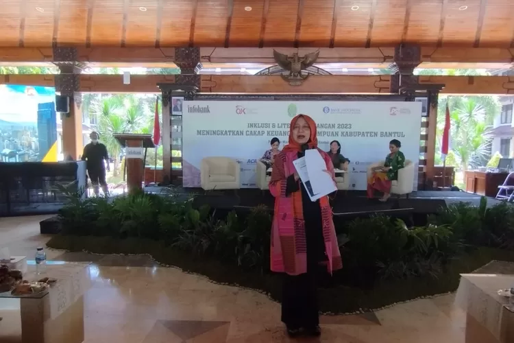 LPS bersama OJK dan Bank Indonesia adakan literasi keuangan untuk mencegah kejahatan pinjaman ilegal