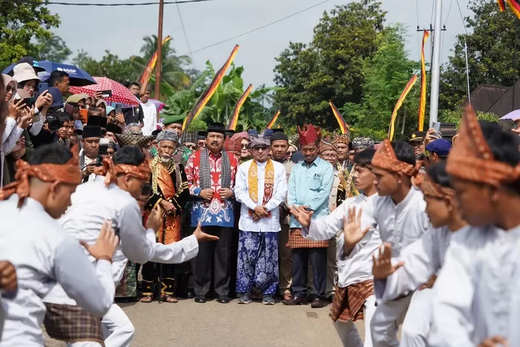 Para perantau Nagari Minangkabau yang kini perwakilannya sudah berdiri di lima daerah mendukung enuh iven Minangkabau Baralek Gadang.