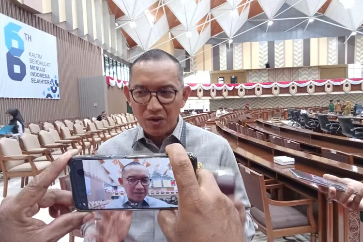 Anggota DPRD provinsi Kalimantan Timur (Kaltim) Agiel Suwarno mengecam banyaknya kasus yang memperkerjakan anak di bawah umur.  (DPRD Kaltim)