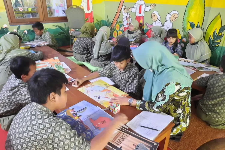 Perpustakaan SDN Bligo