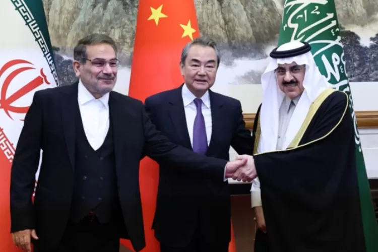 Perwakilan pihak Arab Saudi, China, dan Palestina dalam upaya damai konflik Plestina-Israel. (dok. ArabNews)