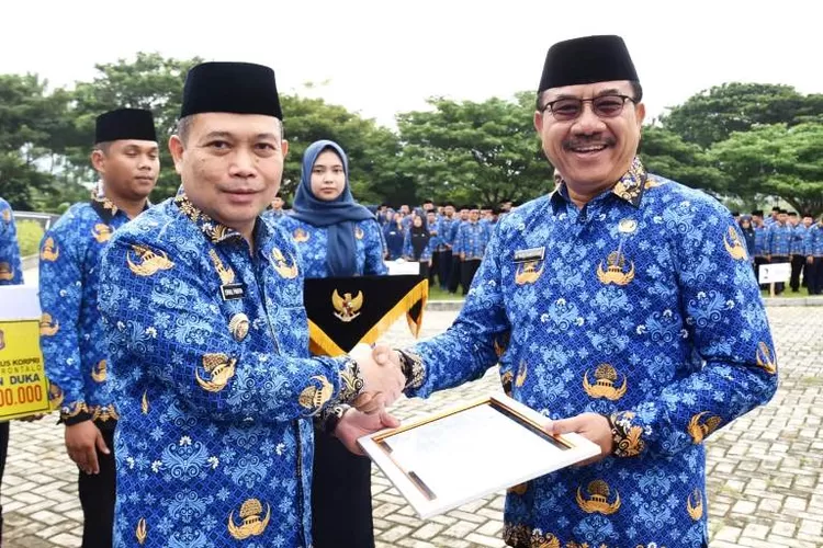 Perdana Pimpin Apel Korpri Pemprov Gorontalo Ismail Pakaya Ingatkan