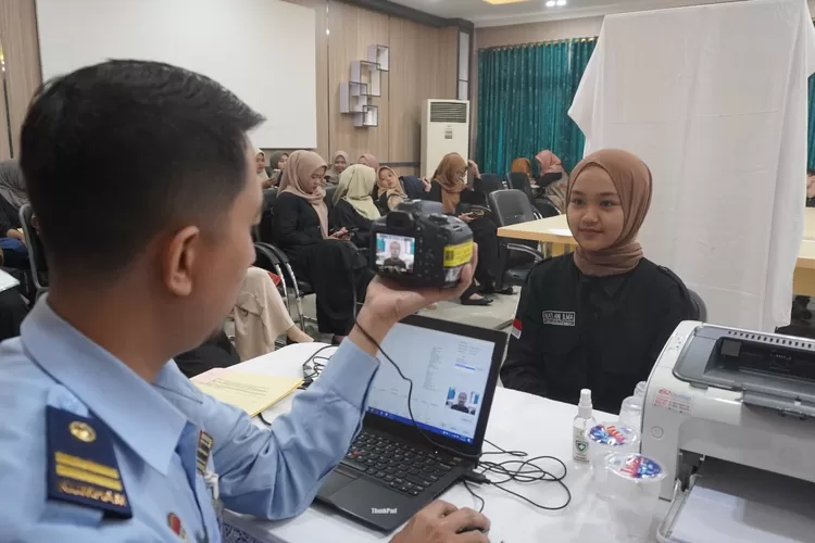 Imigrasi Semarang Gelar Layanan Eazy Passport di UIN Salatiga