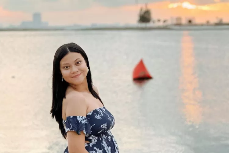 Hanum Mega (Instagram @real.hanummega)