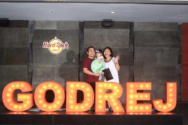 Godrej berikan cuti melahirkan dan cuti adopsi 6 bulan kepada karyawannya.