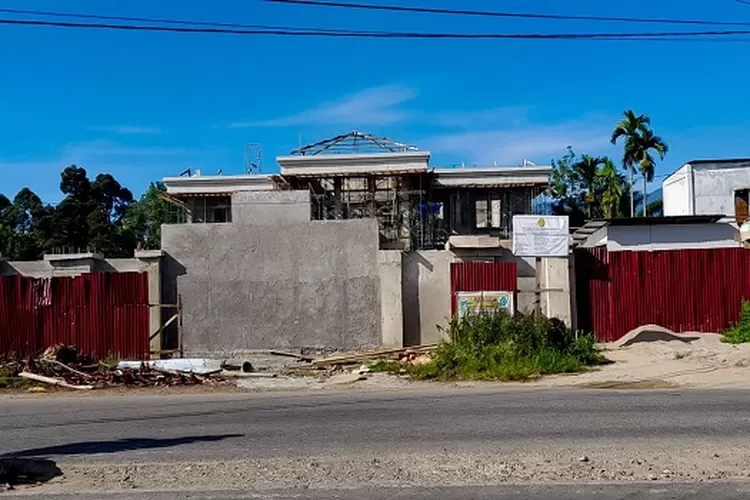 Proyek Pembangunan Gedung Pengadilan Negeri Padang Lawas telan korban (Realitasonline.id /SS))