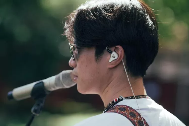 Dikta (Instagram @dikta)