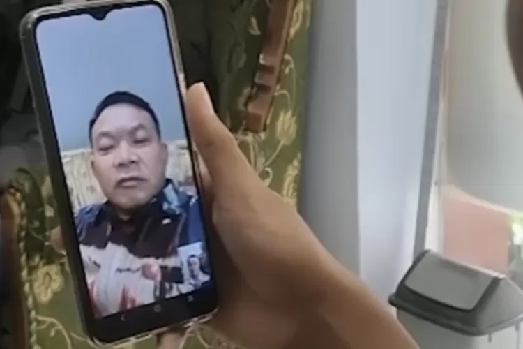 KSAD Jenderal Dudung tawari Teguh Itmamul jsdi Bintara setelah viral video sol septu lepas (Instagram.com/kodamVbrw)