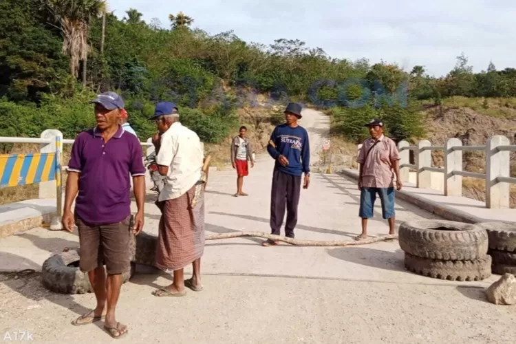 Ganti Rugi Lahan Tak Kunjung Dibayar Warga Tutup Akses Masuk Bendungan