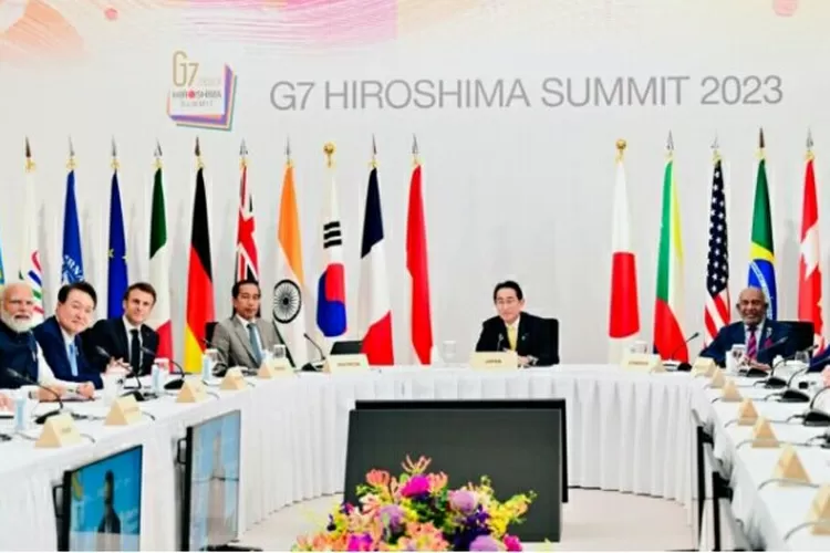 Soal Ancaman Perubahan Iklim, Pidato Jokowi  di KTT G7 Hiroshima Tegas: Dukungan Utang ke Negara Berkembang Hanya akan Jadi Beban. (BPMI Setpres)