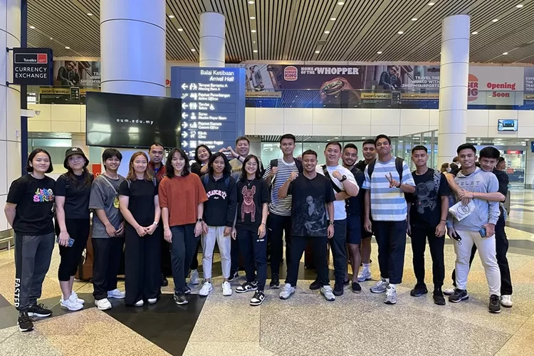 Tim bulutangkis Indonesia sudah tiba di Malaysia untuk mengikuti turnamen Malaysia Masters 2023.