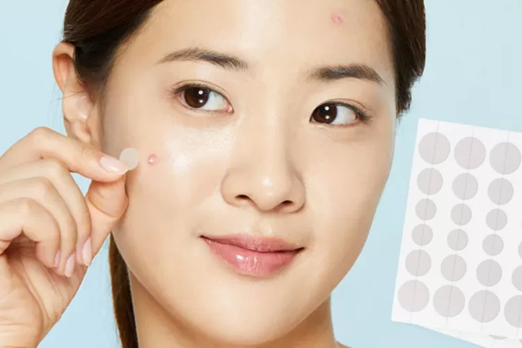 Jerawat Membandel? Berikut 5 Rekomendasi Acne Patch Siap Kembalikan Percaya Dirimu (Foto: tangkap layar Beauty Haul)