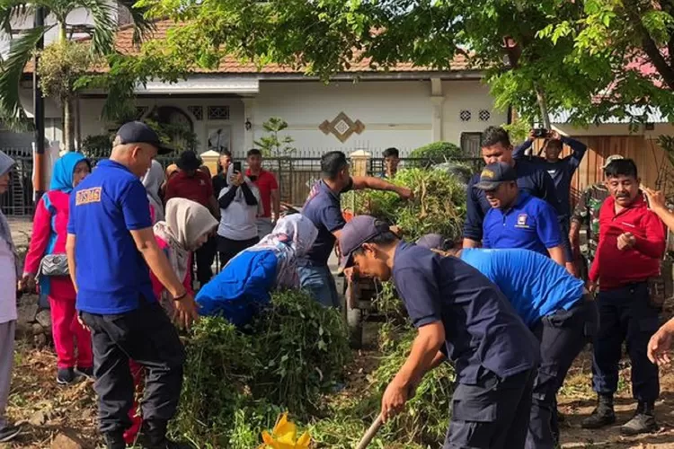 Padang Bagoro merupakan program yang mampu mendekatkan masyarakat dengan pemerintah.