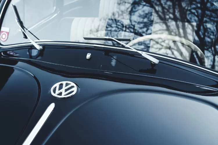 Volkswagen putuskan menarik diri dari pasar Rusia, bahkan menjual sahamnya ( Leonhard_Niederwimmer)