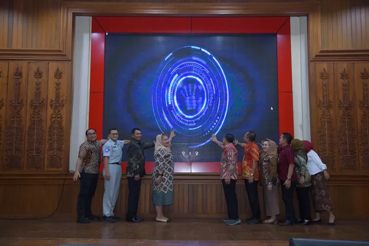 Pemkot Semarang meresmikan aplikasi Simpang Lima.  (Pemkot Semarang)