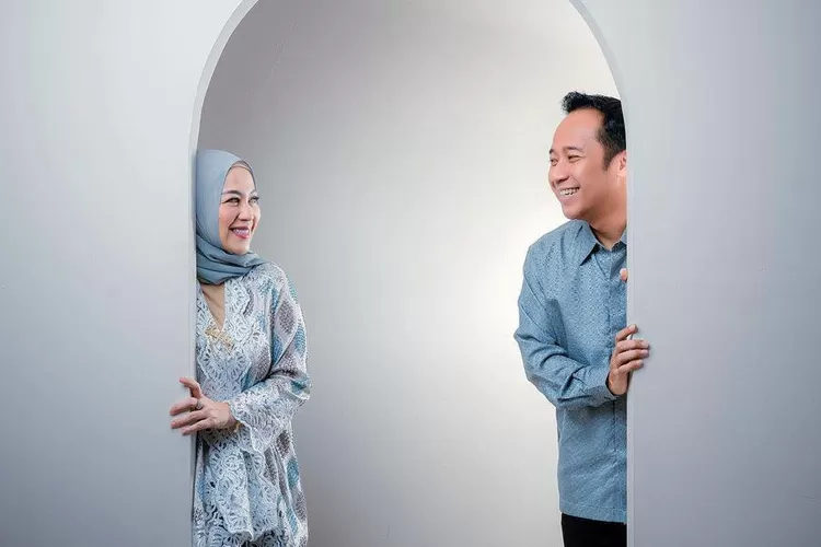 Disebut Akan Ceraikan Denny Cagur, Shanty Beri Klarifikasi Menohok  (Gorajuara/Instagram @dennycagur)