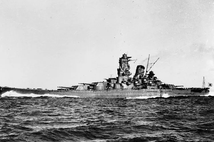 Penampakan kapal Perang Dunia ke-II (Kompas.com)