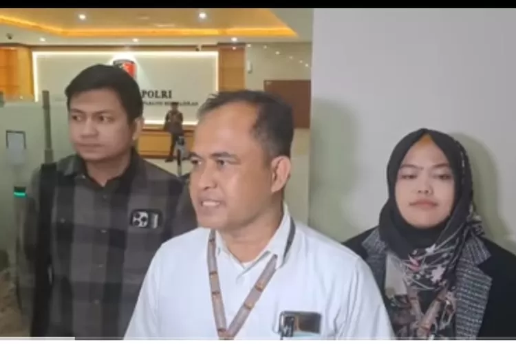 Perwakilan LBH HKTI akan menyurati Plt Menkominfo Mahfud MD agar memblokir/menutup Twitter di Indonesia yang dinilai sudah meresahkan dengan konten-kontennya yang bebas. (tangkapan layar youtube @waswas)