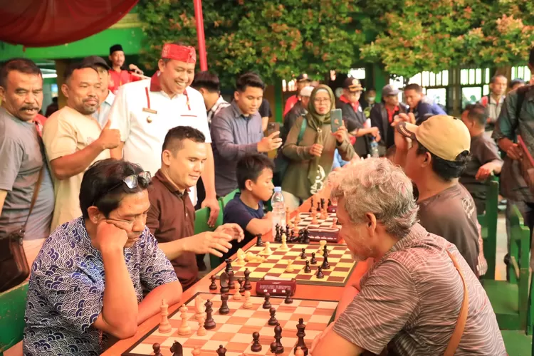 Apresiasi Turnamen Catur Non Master Nasional 2023, Tri Adhianto: Semoga Akan Hadir Atlet-atlet Baru. (Foto/Pemkot Bekasi.)