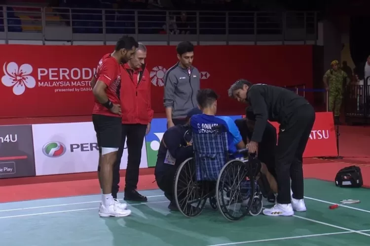 Christian Adinata cidera di babak semifinal Malaysia Masters 2023 (Tangkapan layar YouTube @SPOTV ASIA)