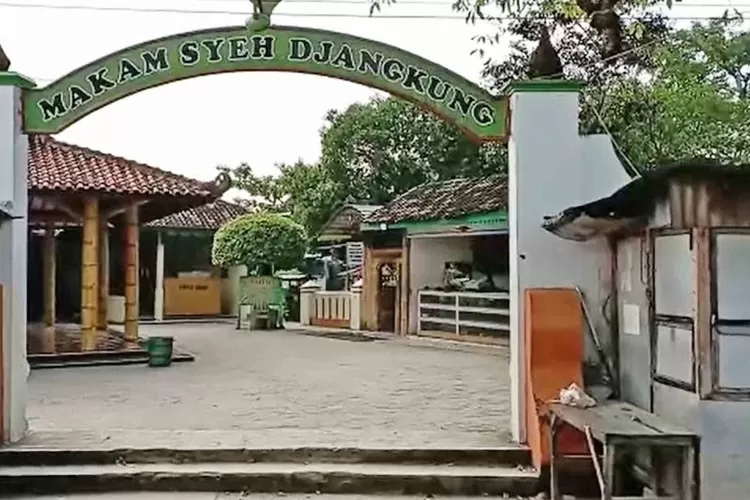 Telusur Jejak Sejarah Ulama: Kisah Keluguan Dan Karomah Syekh Jangkung ...