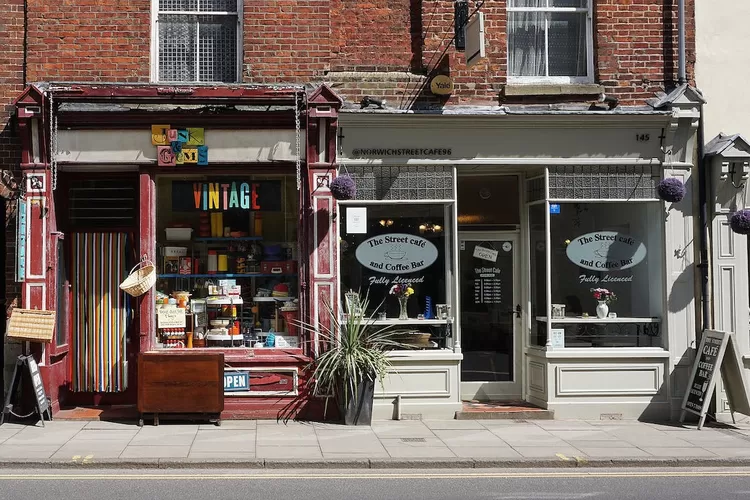 Ini ciri sebuah tempat usaha sudah terkena sihir agar menjadi bangkrut, segera anda harap waspada (www.pexels.com)