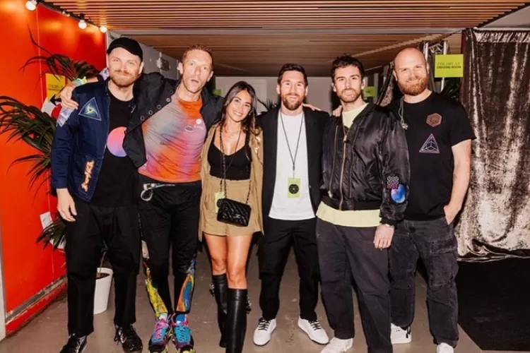 Diajak Lionel Messi Nonton Konser Coldplay, Gaya Cantik Antonela Rocuzzo Jadi Sorotan, Mempesona Banget! (instagram.com/@antonelaroccuzzo)