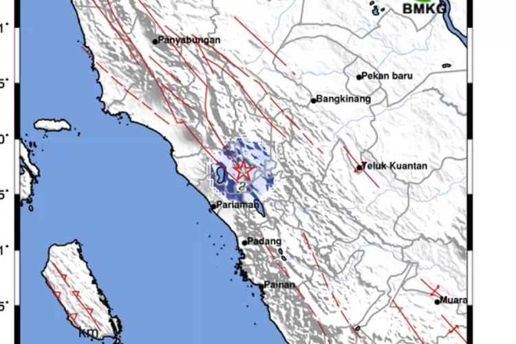 Gempa 3.7 magnitudo guncang Bukittinggi &amp; sekitarnya. Pusat gempa: 3 km timur laut Bukittinggi, kedalaman 10 km. (Iqbal)